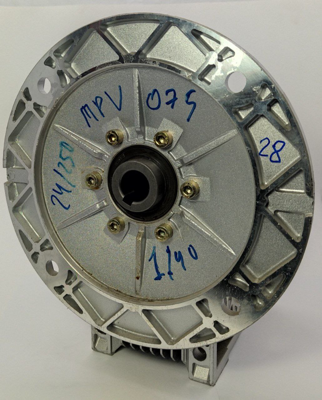 MRV075-40:1-24/250 редуктор